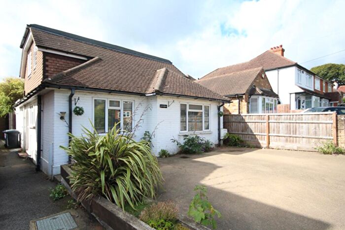 4 Bedroom Detached House For Sale In Nicol Road, Chalfont St Peter, SL9