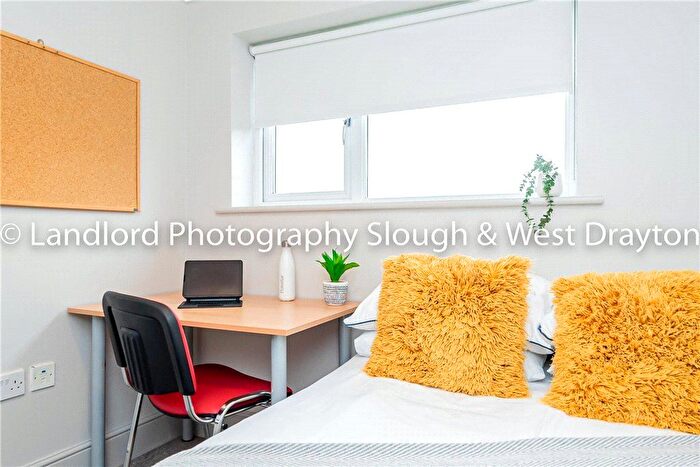 1 Bedroom Property To Rent In Cabell Road, Guildford, Surrey, GU2