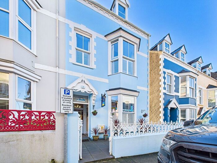 5 Bedroom End Of Terrace House For Sale In Warren Street, Tenby, SA70