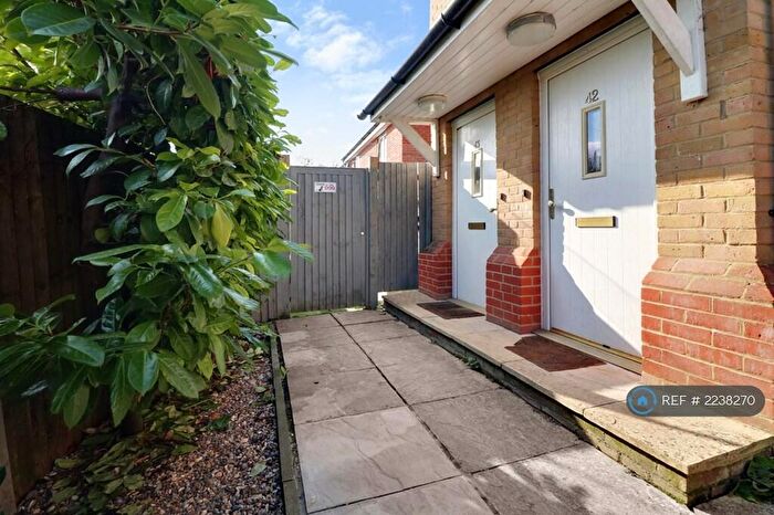 1 Bedroom Flat To Rent In Wensleydale, Luton, LU2