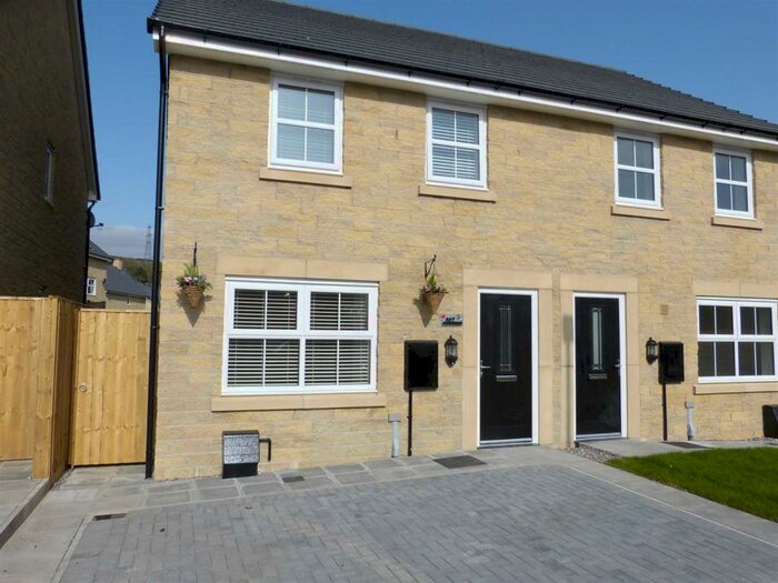 3 Bedroom Semi-Detached House To Rent In Lc Steven Bagshaw Avenue, Willow Gardens Tintwistle, Glossop, SK13