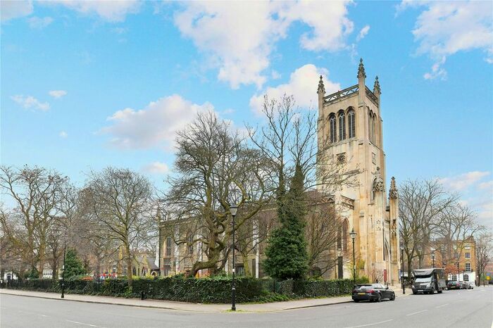 2 Bedroom Flat To Rent In Myddelton Square, London, EC1R