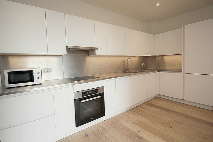 1 Bedroom Flat To Rent In Material Walk, Hayes, UB3