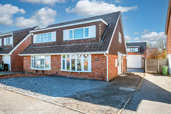 2 Bedroom Semi-Detached House For Sale In Blenheim Road, Kingswinford, DY6