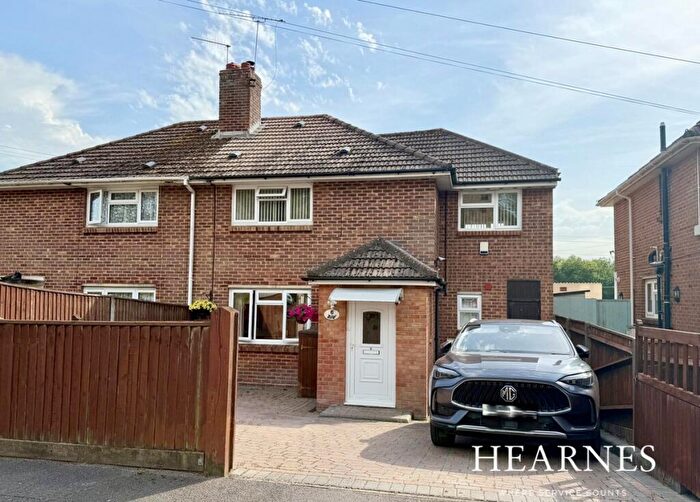 3 Bedroom Semi-Detached House For Sale In Scott Close, Poole, BH12