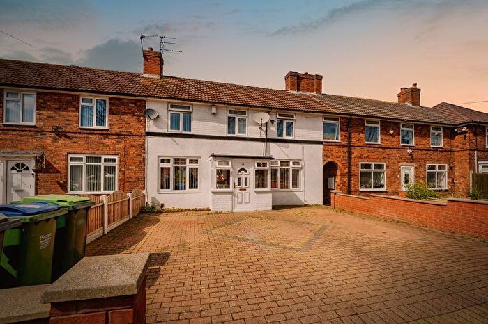 3 Bedroom Terraced House For Sale In Raleigh Street, West Bromwich, B71