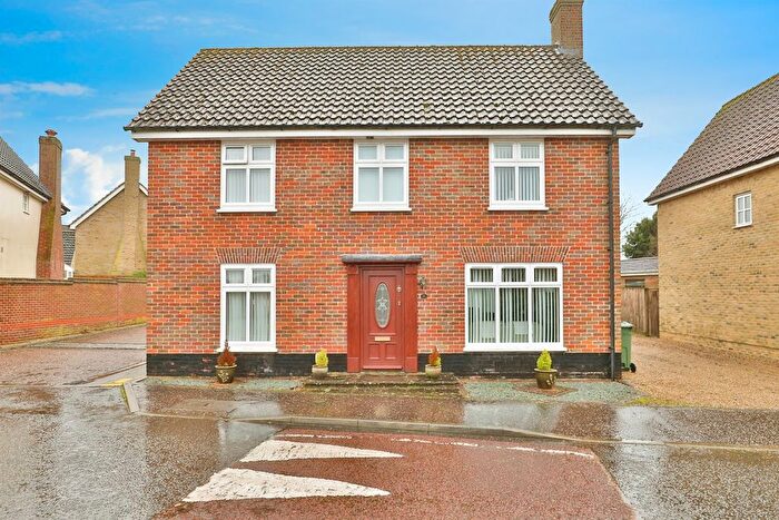 3 Bedroom Detached House For Sale In Springfield Way, Hingham, Norwich, NR9