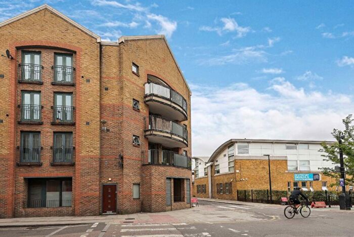2 Bedroom Flat To Rent In Brady Street, Whitechapel, E1