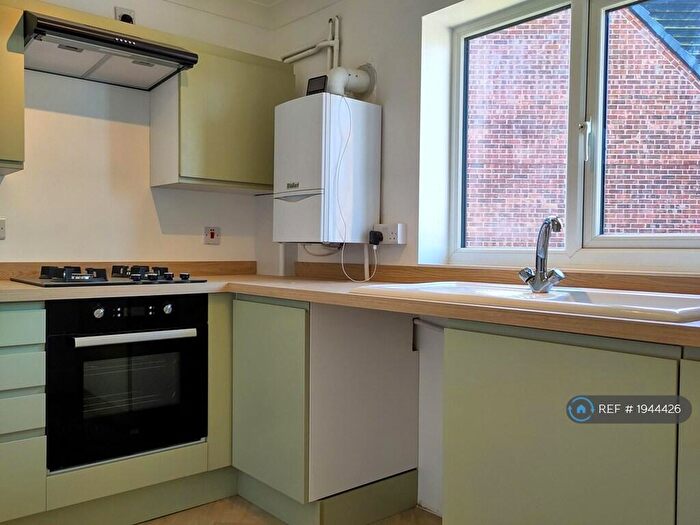 2 Bedroom Flat To Rent In Fletcher Way, Acle, Norwich, NR13
