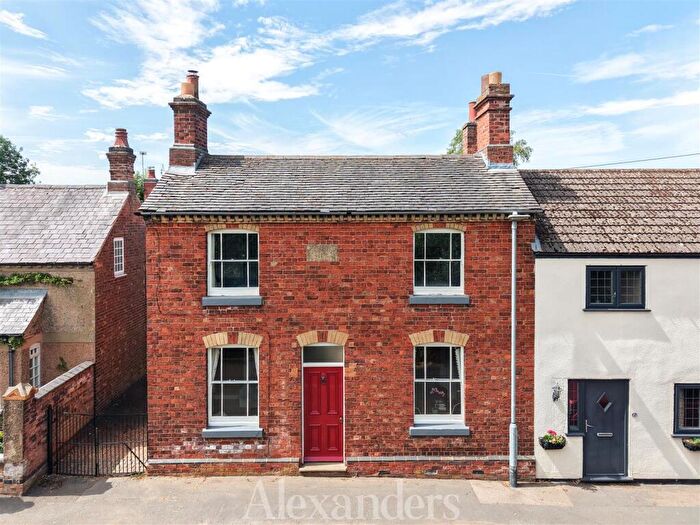 2 Bedroom Semi-Detached House For Sale In Main Street, Newton Burgoland, LE67