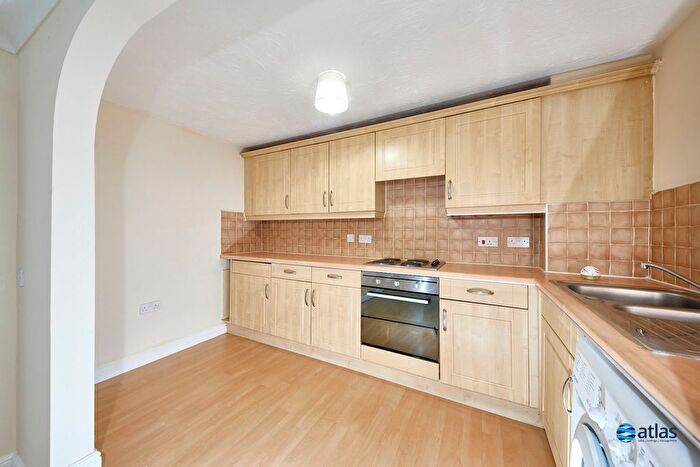 2 Bedroom Flat For Sale In The Spinnakers, Aigburth, L19