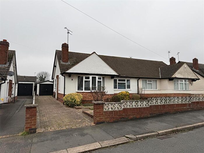 2 Bedroom Semi-Detached Bungalow For Sale In Norfolk Road, Wigston, LE18