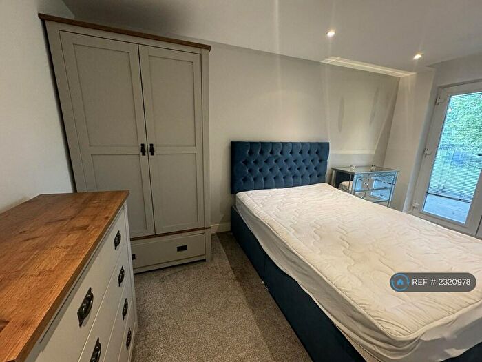 1 Bedroom Flat To Rent In Berkeley Court, Doncaster, DN1