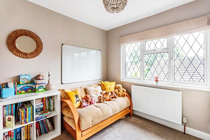 4 Bedroom Detached House For Sale In Oakdene Road, Great Bookham, KT23