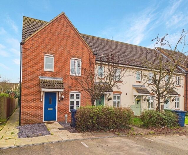 3 Bedroom End Terrace House For Sale In Heron Way, Benwick, March, Oua, PE15