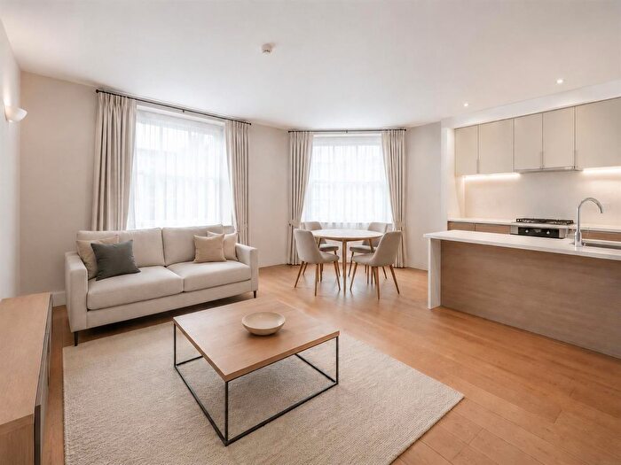 2 Bedroom Flat To Rent In Floral Street, Covent Garden, London, WC2E