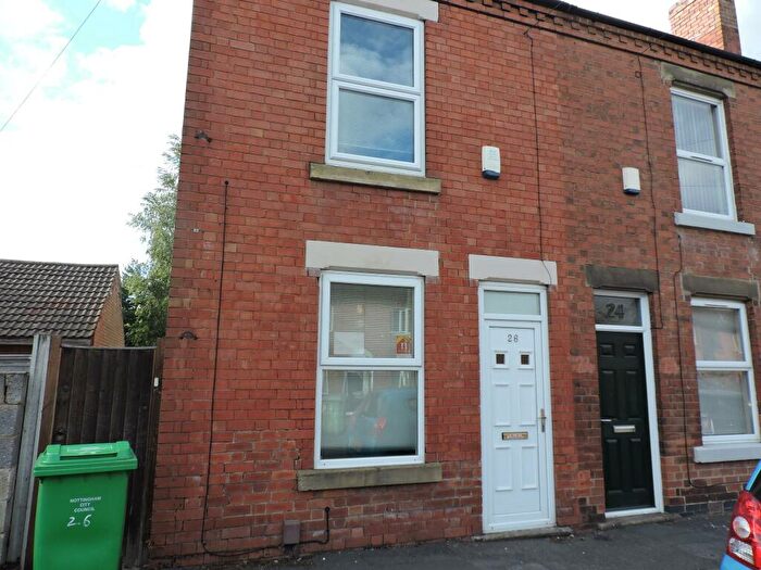 4 Bedroom Terraced House To Rent In City Road, Dunkirk, Nottingham, NG7