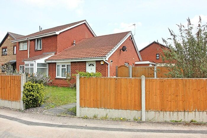 3 Bedroom Semi-Detached Bungalow To Rent In Barnes Close, Rushey Mead, Leicester, LE4
