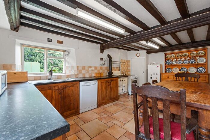 7 Bedroom Detached House For Sale In Plymtree, Cullompton, EX15