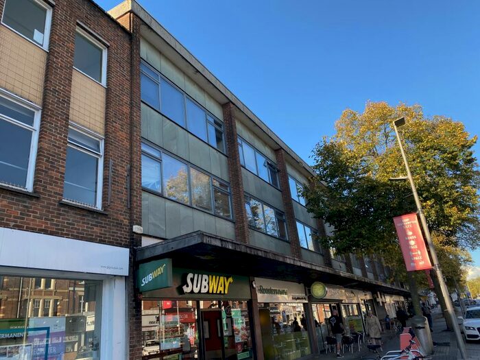 1 Bedroom Flat To Rent In London Road, SO15