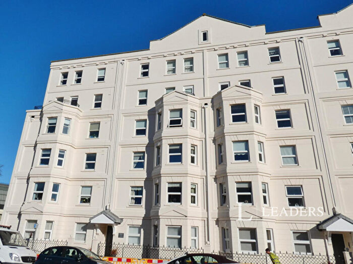 2 Bedroom Flat To Rent In Wilmington Square, Eastbourne, East Sussex, BN21