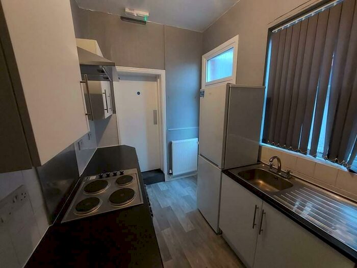 4 Bedroom Terraced House To Rent In Trafalgar Road, Erdington, Birmingham, B24