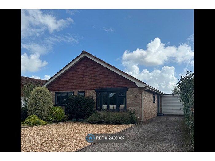 2 Bedroom Bungalow To Rent In Turners Farm Crescent, Hordle, SO41