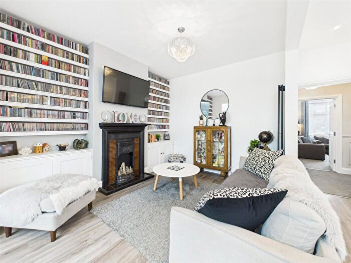 6 Bedroom Semi Detached House For Sale In Devonshire Road, Weston-super-Mare, North Somerset, BS23