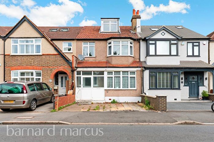 4 Bedroom Terraced House For Sale In Commonside East, Mitcham, CR4