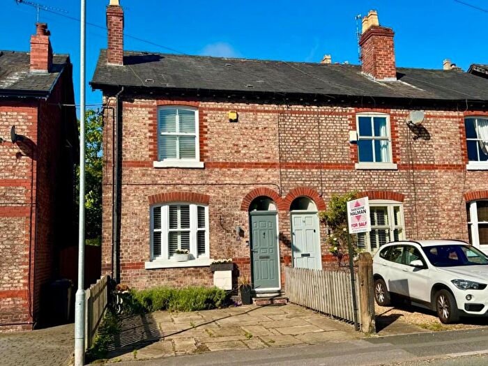 3 Bedroom Semi-Detached House For Sale In South Oak Lane, Wilmslow, SK9