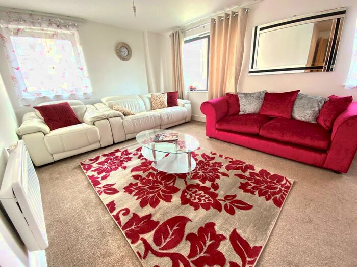 2 Bedroom Flat To Rent In Bishopsgate Street, Birmingham, B15