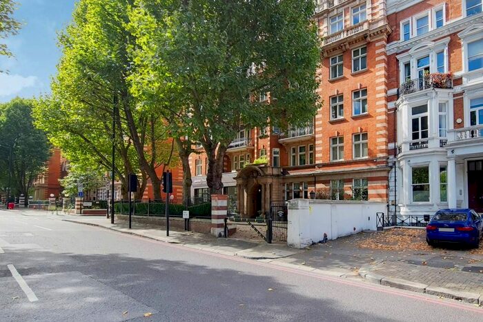 5 Bedroom Flat To Rent In Blomfield Court, Little Venice, London, W9