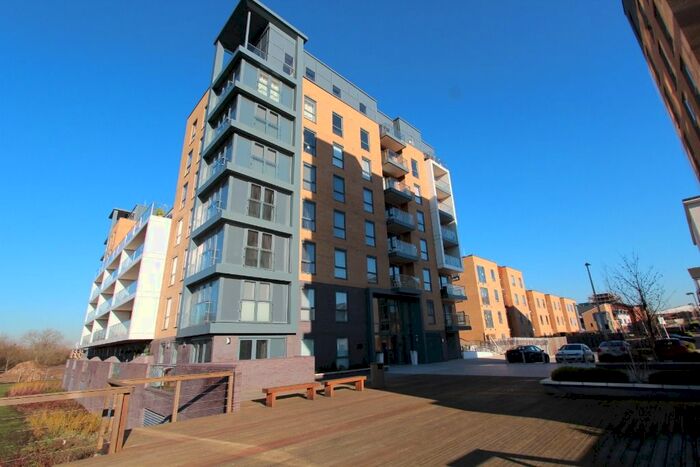 2 Bedroom Flat To Rent In Drake Way, Kennet Island, Reading, RG2