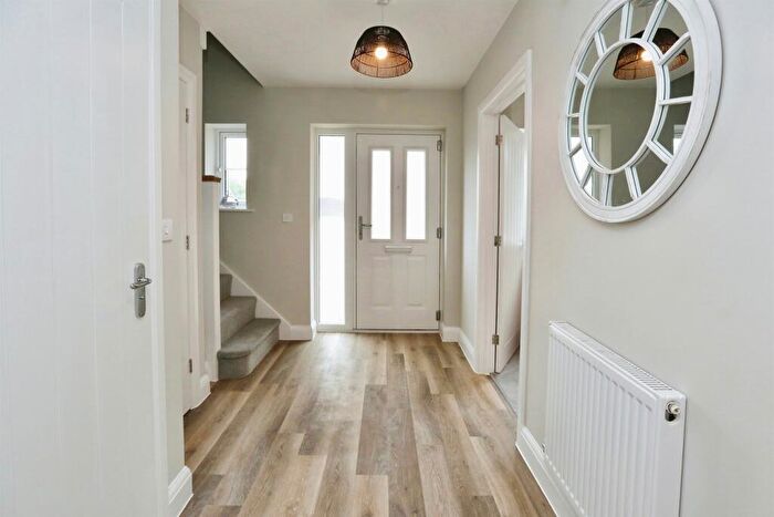 3 Bedroom Semi-Detached House For Sale In Weston Close, Gosport, PO13