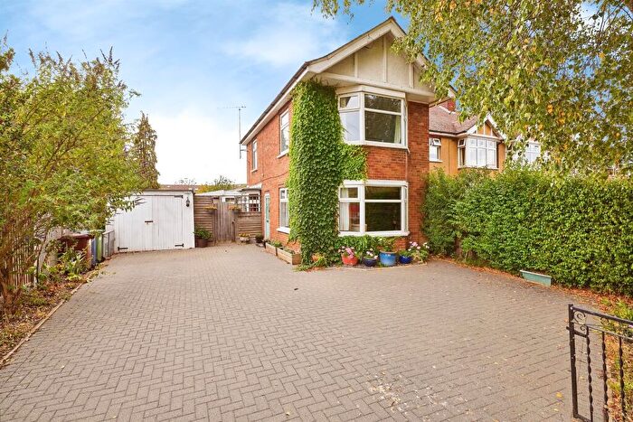 3 Bedroom Detached House For Sale In Wenny Road, Chatteris, PE16
