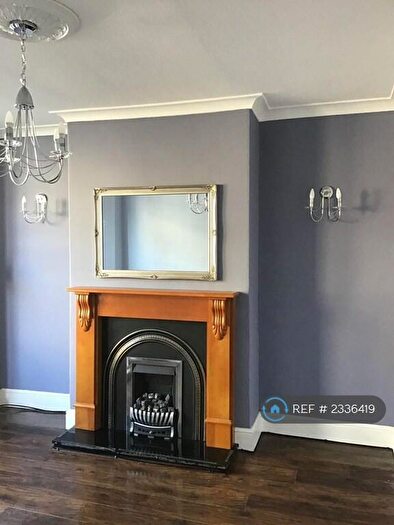 4 Bedroom Terraced House To Rent In North Lodge Avenue, Harrogate, HG1