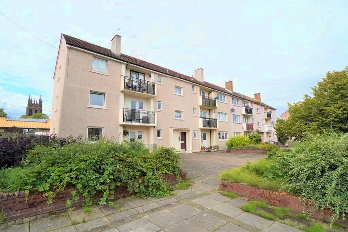 2 Bedroom Apartment To Rent In Freeland Place, Kirkintilloch, G66