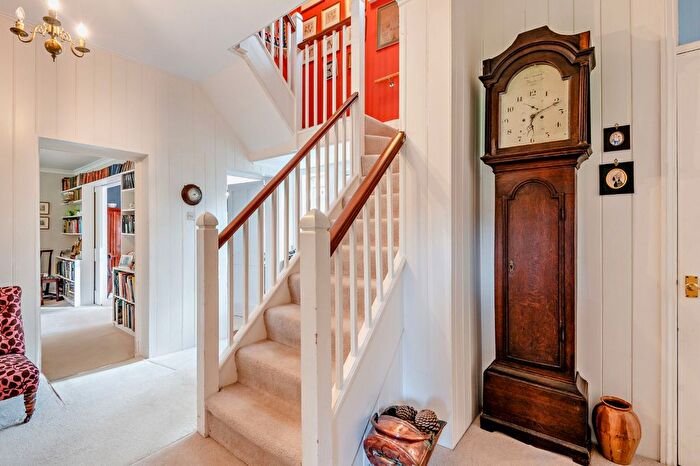 5 Bedroom Detached House For Sale In Oakhill Road, Sevenoaks, Kent, TN13