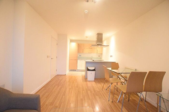 1 Bedroom Flat To Rent In George Hudson Tower, Stratford, E15