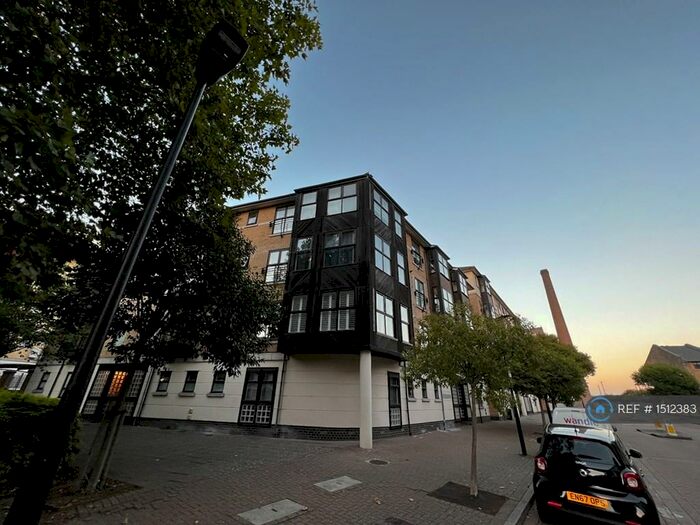 2 Bedroom Flat To Rent In Munnings House, London, E16