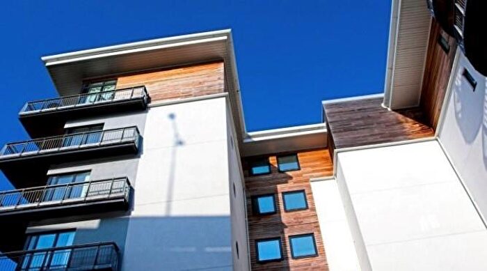 1 Bedroom Apartment To Rent In Victoria Wharf, Watkiss Way, Cardiff, CF11