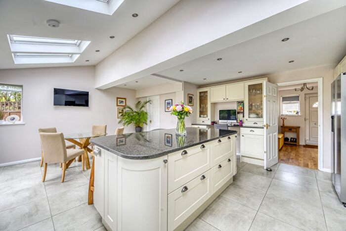 5 Bedroom Detached House For Sale In Sudeley Drive, South Cerney, GL7