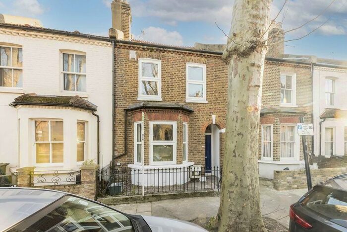 2 Bedroom Terraced House To Rent In Sutherland Road, London W4