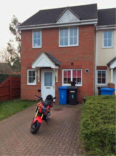 2 Bedroom Semi-Detached House To Rent In Tizzick Close, Norwich, NR5