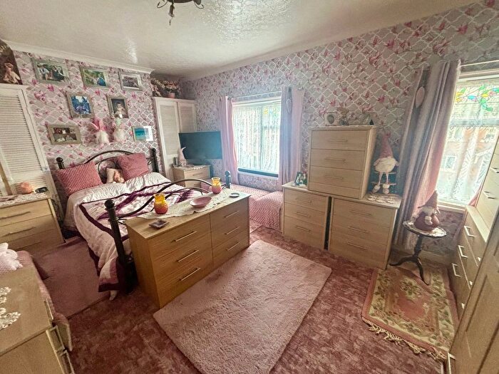 3 Bedroom Terraced House For Sale In Vera Road, Clydach, Swansea, SA6