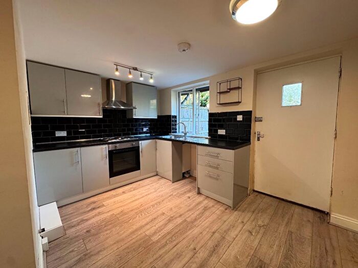 2 Bedroom Terraced House To Rent In High Street, Charing, Ashford, TN27