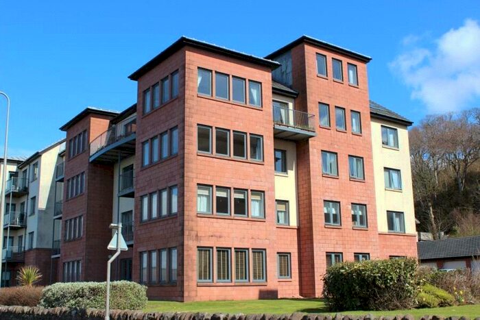 3 Bedroom Flat For Sale In The Shores, Skelmorlie, PA17