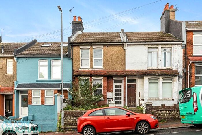 4 Bedroom Terraced House To Rent In Bear Road, Brighton, BN2