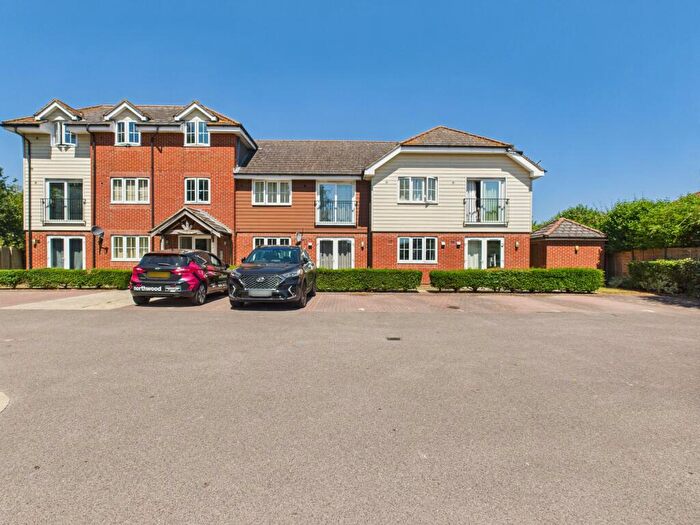 1 Bedroom Flat To Rent In Hambledon Road, Waterlooville, PO7