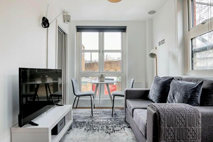 Studio To Rent In Bruges Place, London, NW1